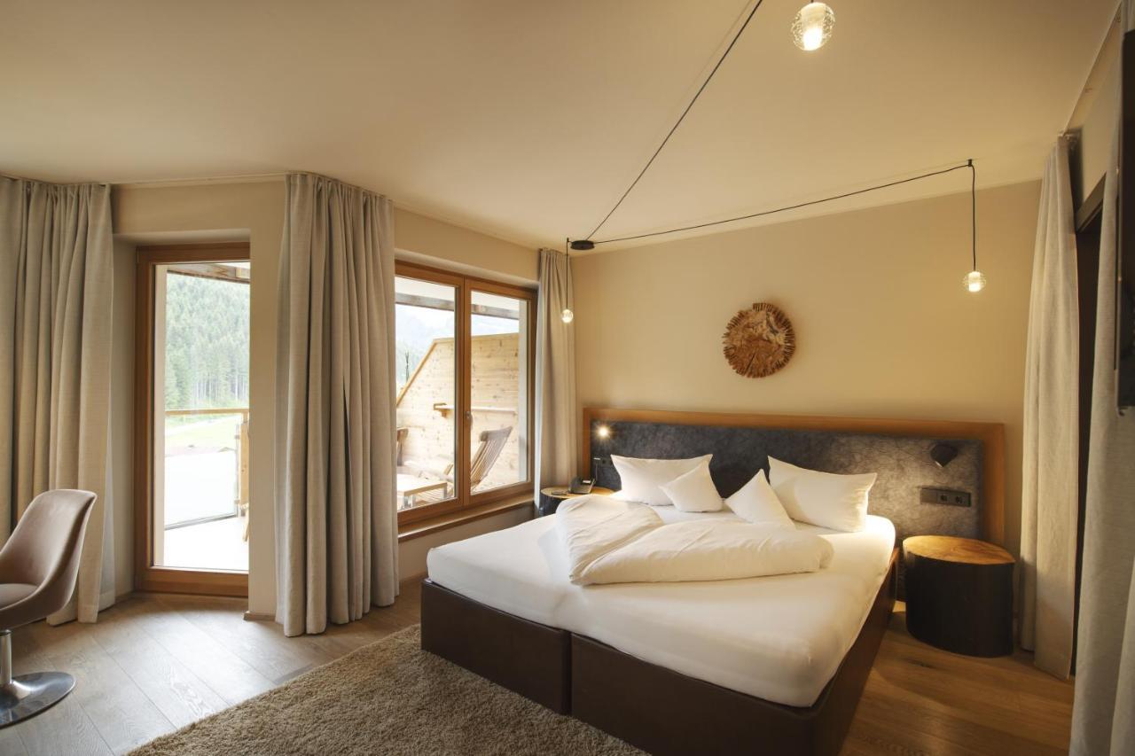 Almhof Family Und Wellness Resort 盖洛斯 外观 照片
