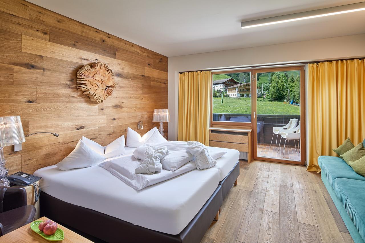 Almhof Family Und Wellness Resort 盖洛斯 外观 照片